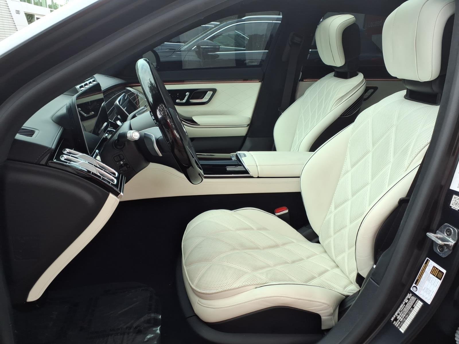 Used 2022 MANUFAKTUR Night Black Magno Mercedes-Benz S 580 image 20