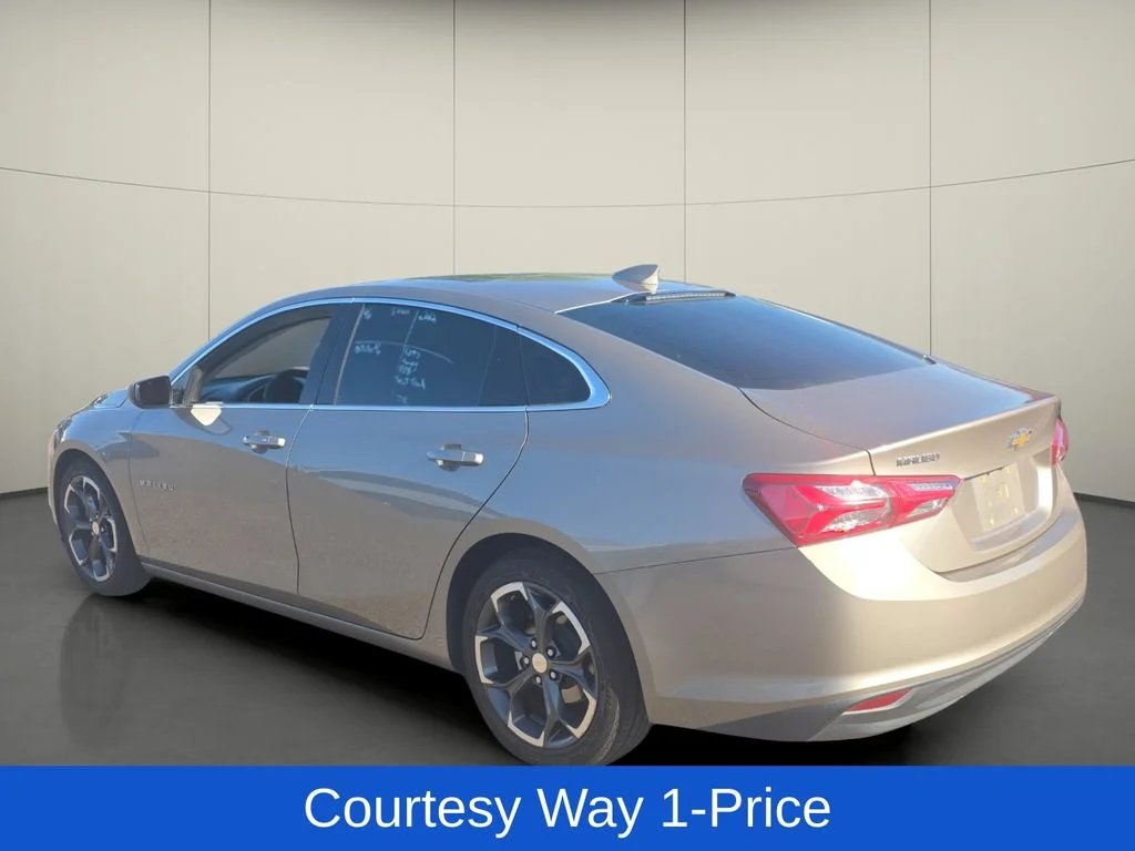 Used 2022 Gray Chevrolet LT image 6