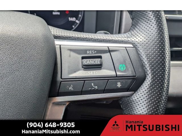 Used 2024  Mitsubishi  image 28