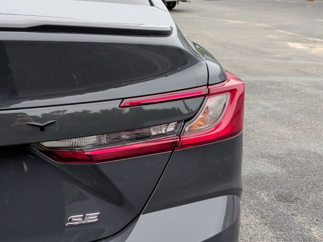 Certified Used 2025  Toyota SE image 12