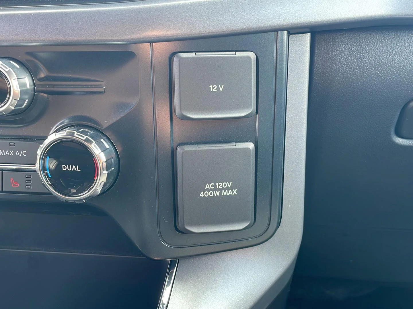 New 2026 Antimatter Blue Metallic Ford XLT image 19