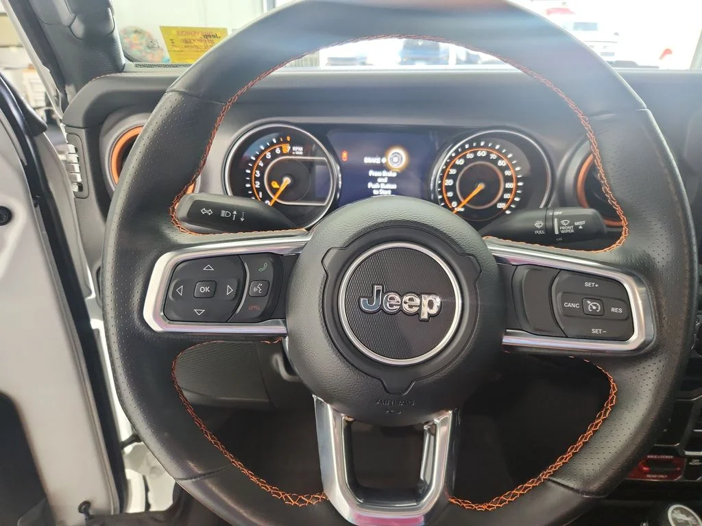 Used 2023 White Jeep Mojave image 24