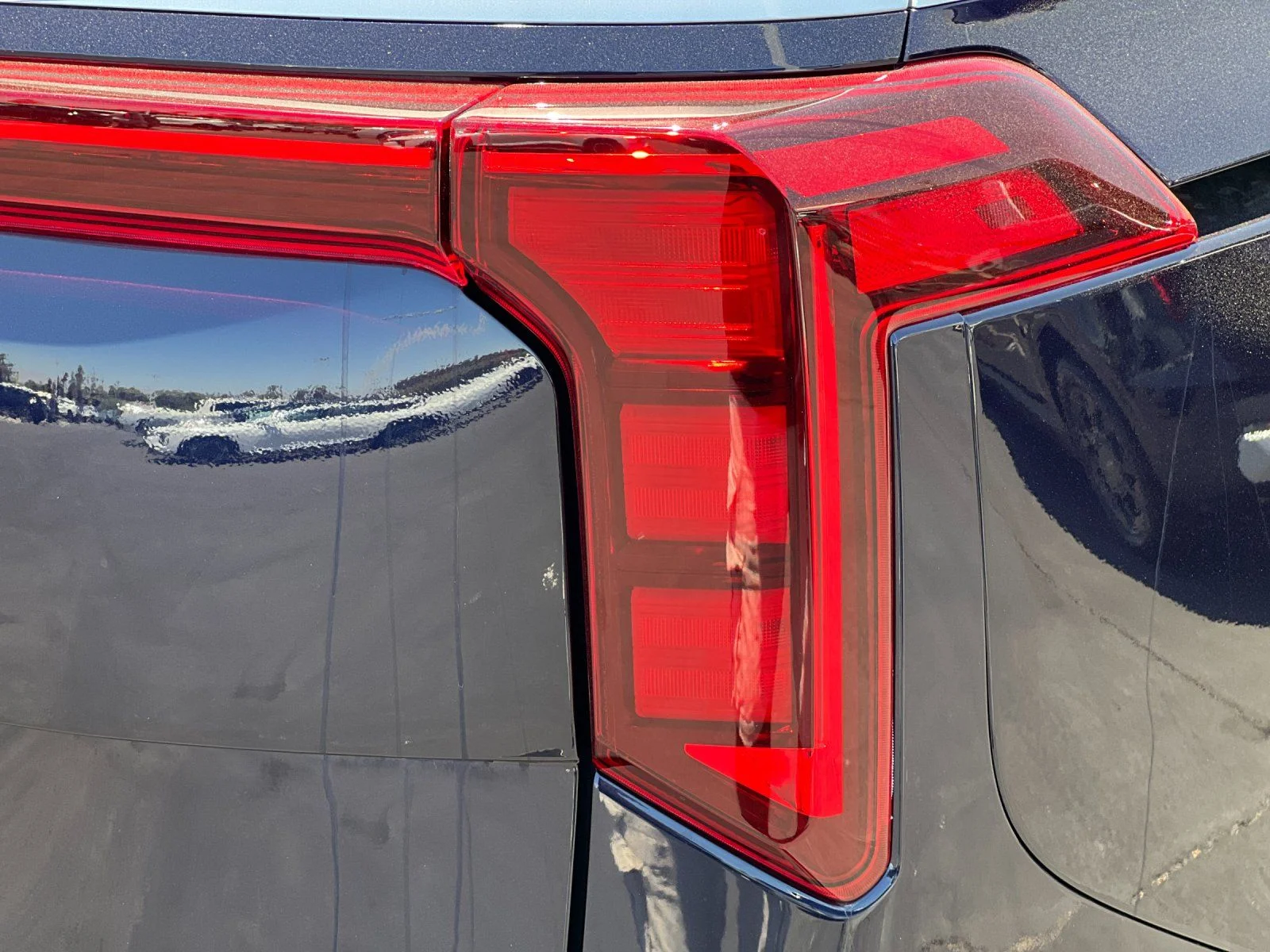 Certified Used 2026 Blue Kia LXS image 33
