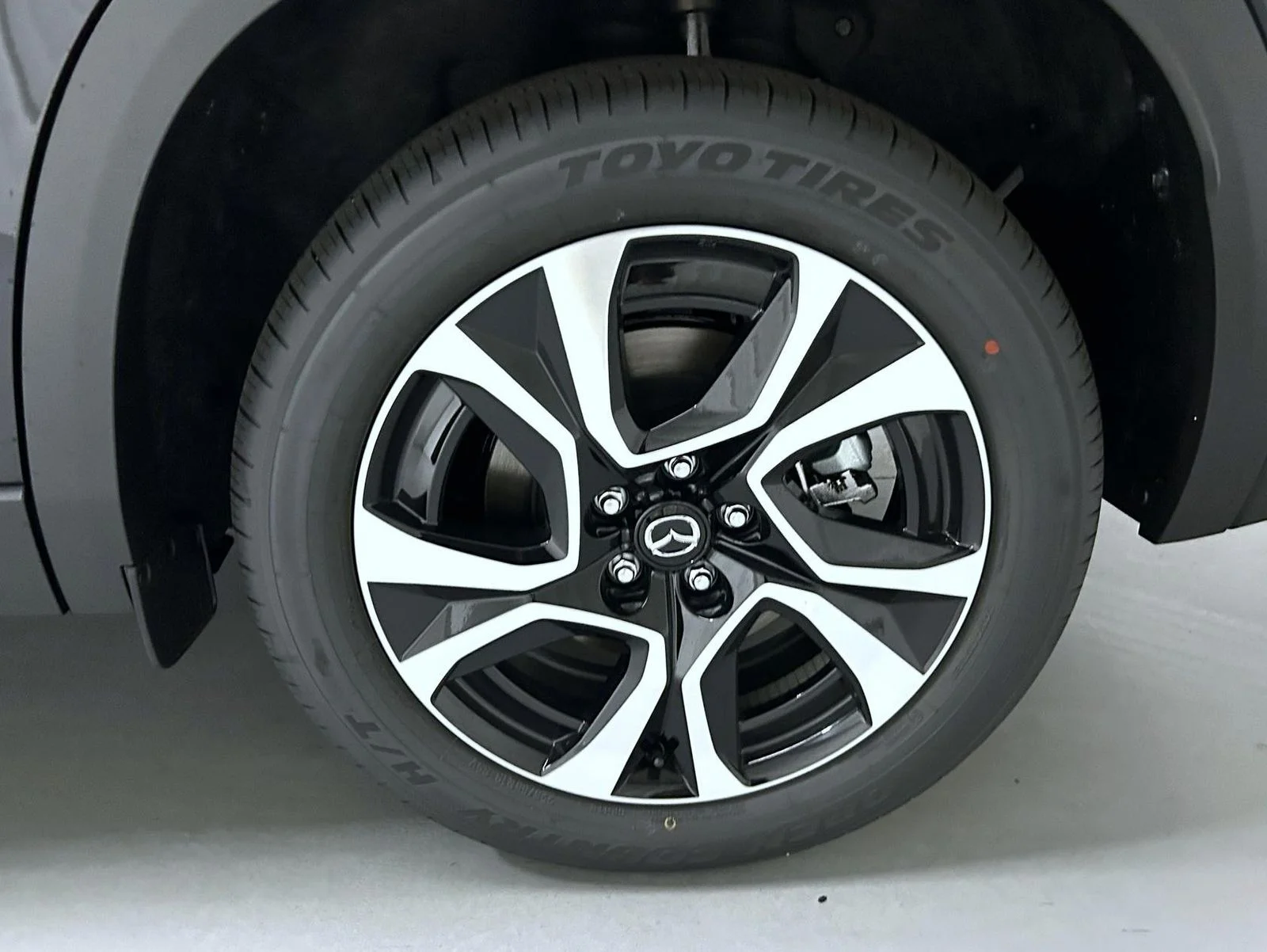 New 2026 Jet Black Mica Mazda 2.5 S Preferred AWD image 23