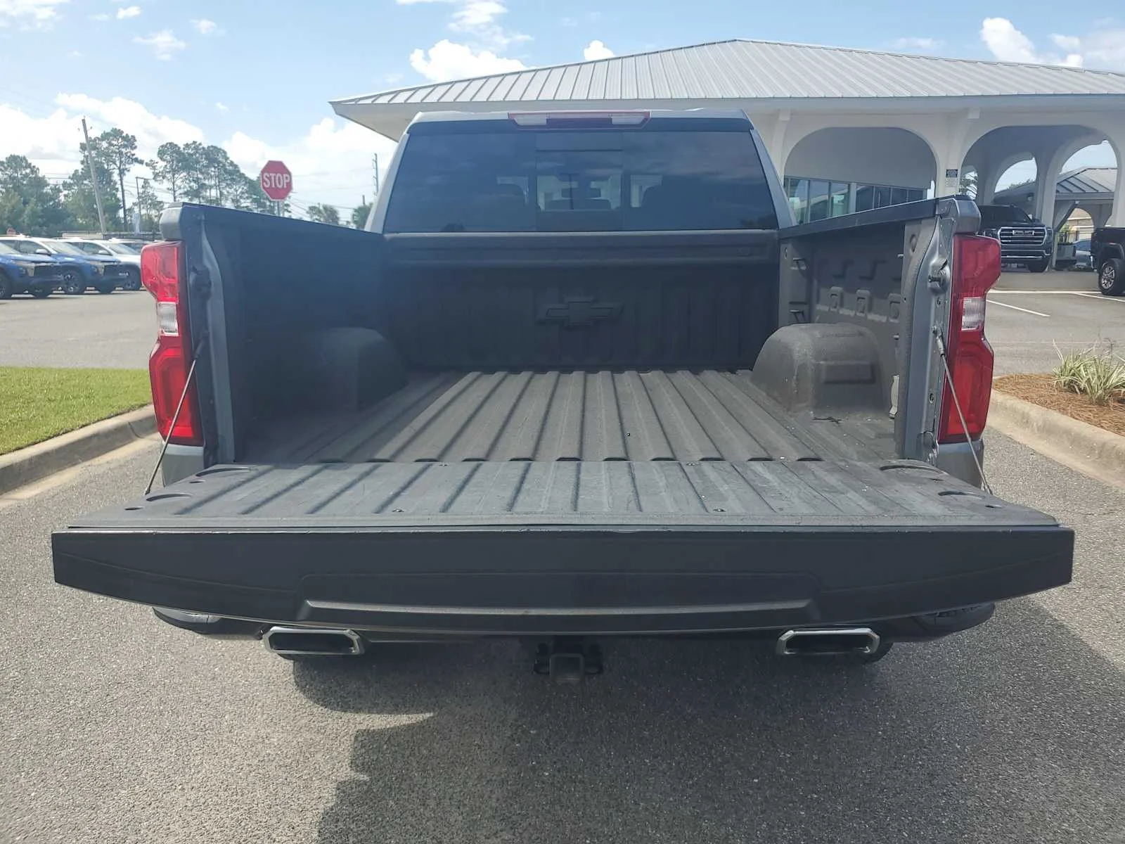 Used 2019 SATIN STEEL METALLIC Chevrolet LT Trail Boss image 5