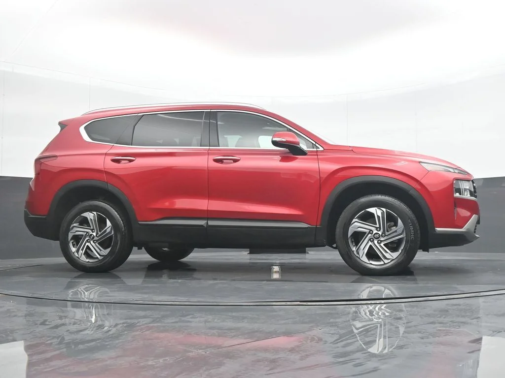 Used 2023 Red Hyundai SEL image 31