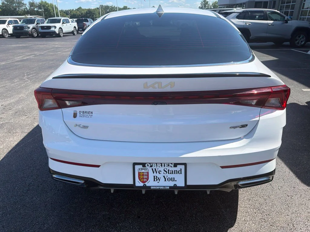 Used 2022 Glacial White Pearl Kia GT-Line image 4