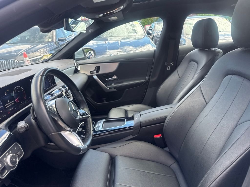 Used 2025  Mercedes-Benz CLA 250 image 29