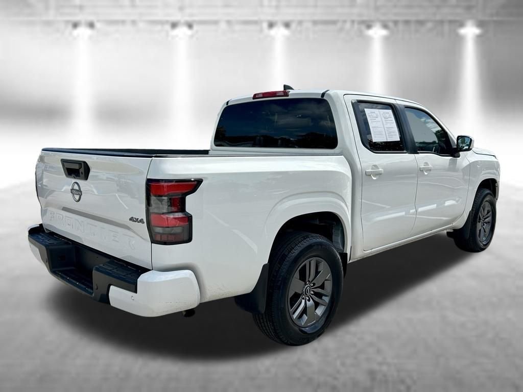 Used 2025 White Nissan SV image 6