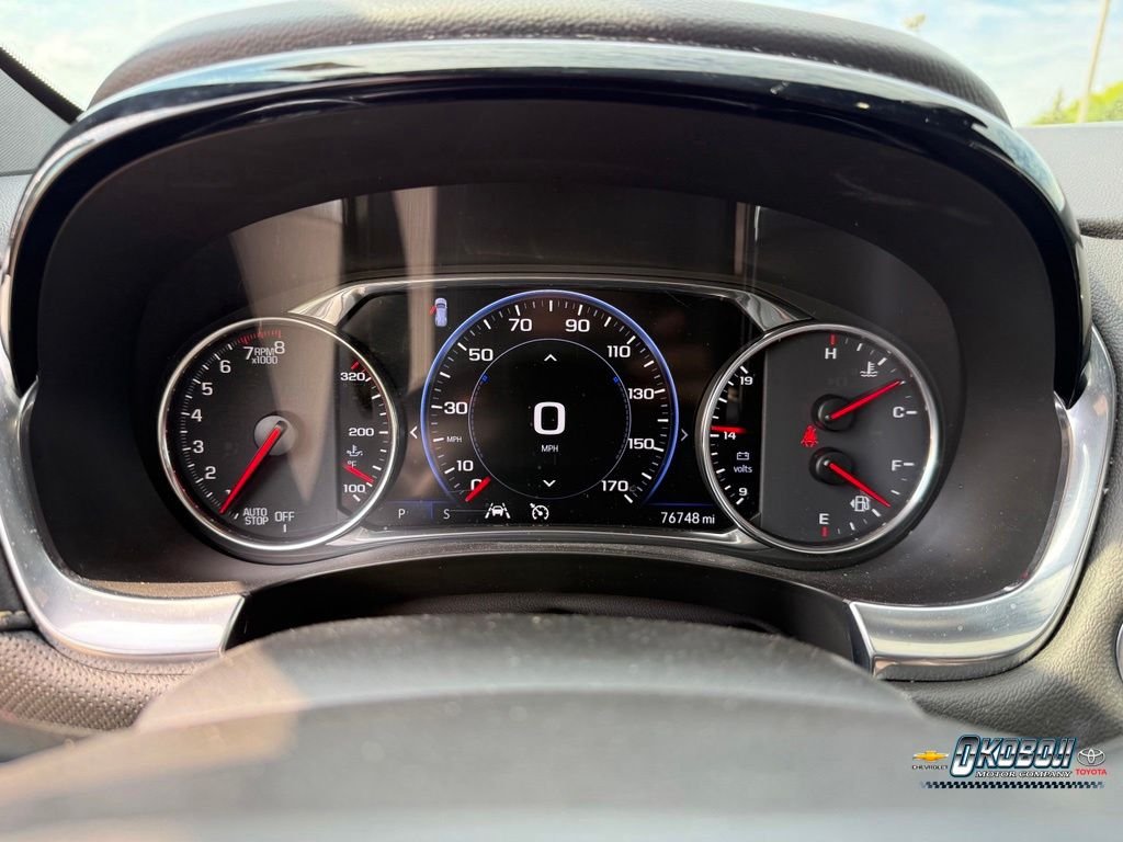 Used 2022 Black Chevrolet Premier image 10