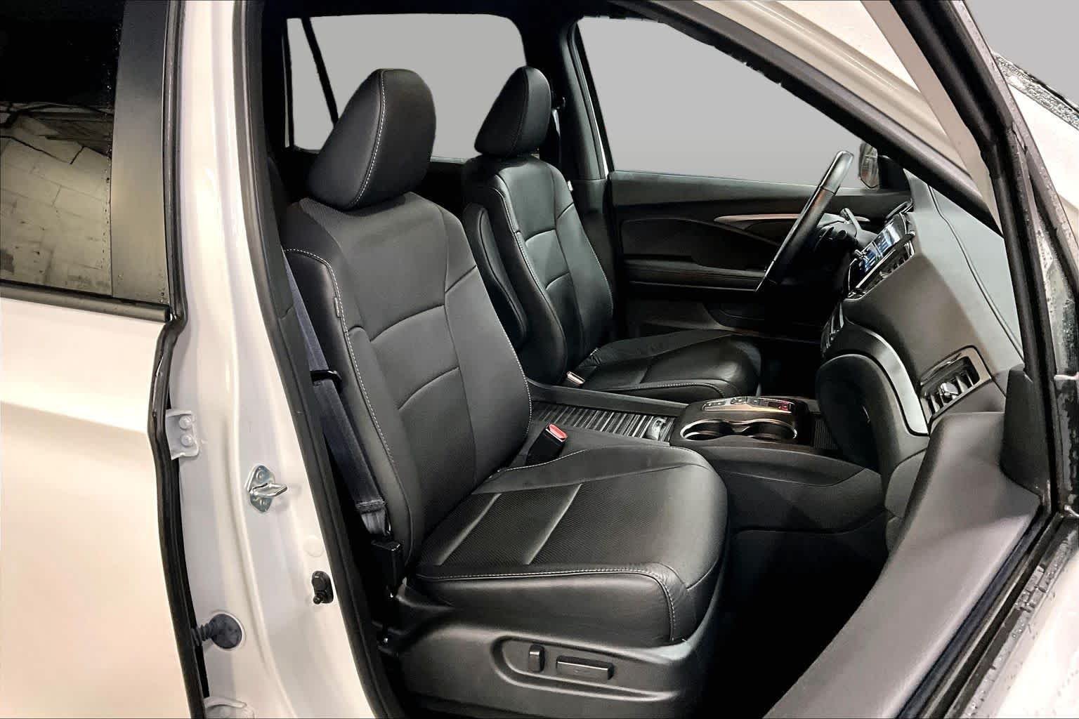 2023 Honda Passport EX-L - Photo 8