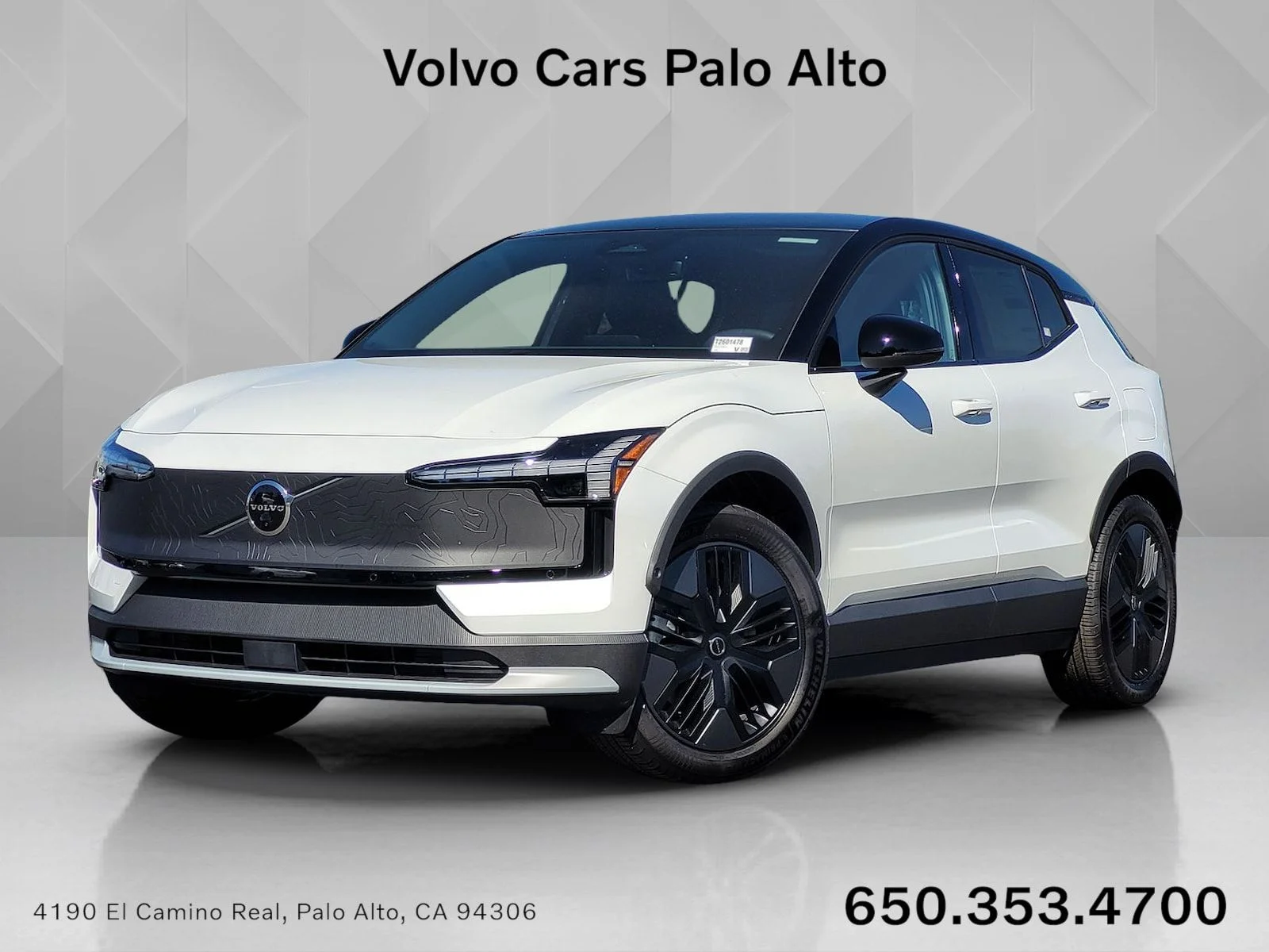 2026 Volvo EX30 Twin Motor Cross Country Ultra's photo