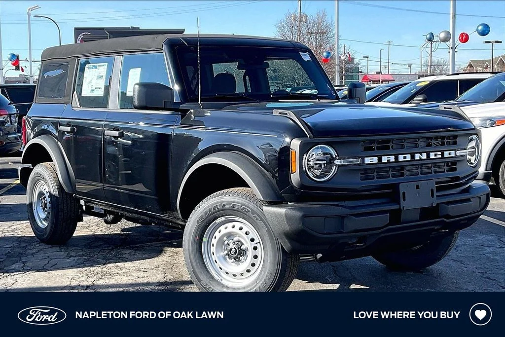 2025 Ford Bronco Base 4x4's photo