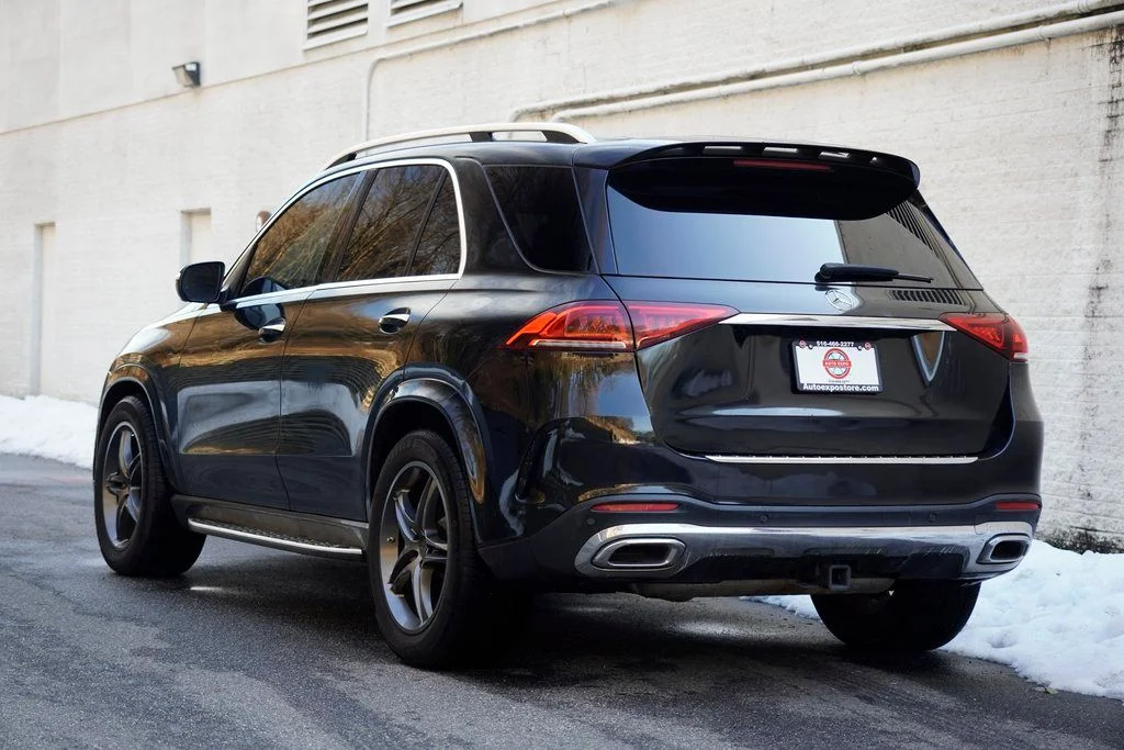 Used 2021 Black Mercedes-Benz GLE 350 image 4