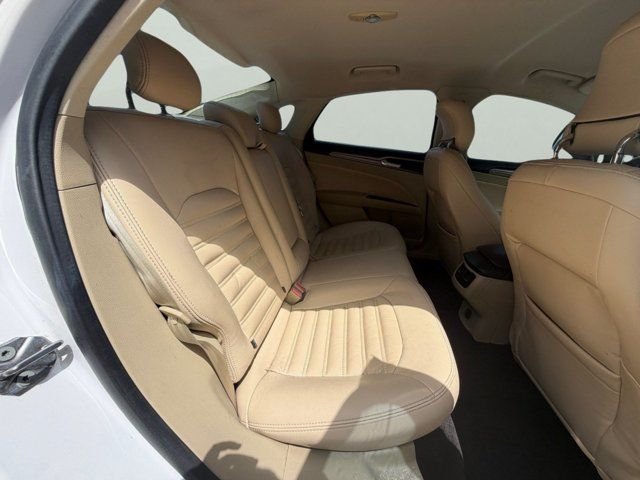 Used 2013 White Ford SE image 16