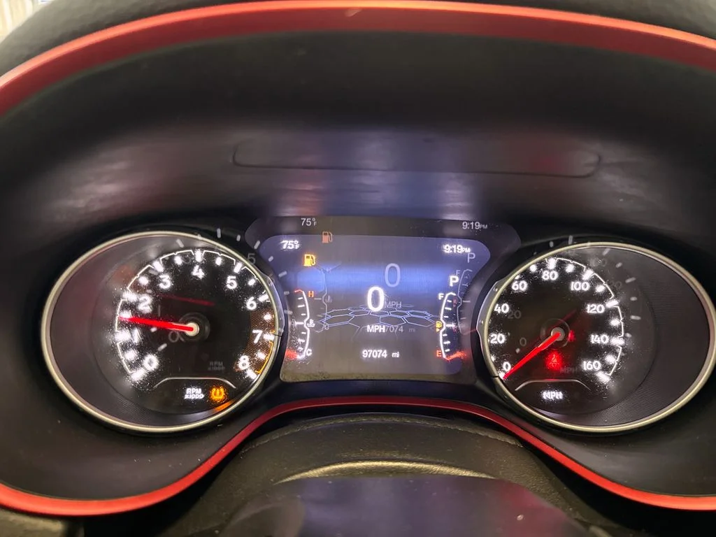 Used 2021 Red Jeep Trailhawk image 16