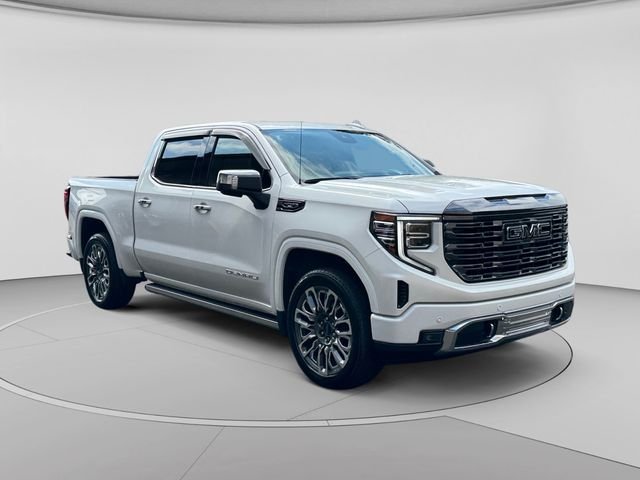 Used 2024 White GMC Denali Ultimate image 7