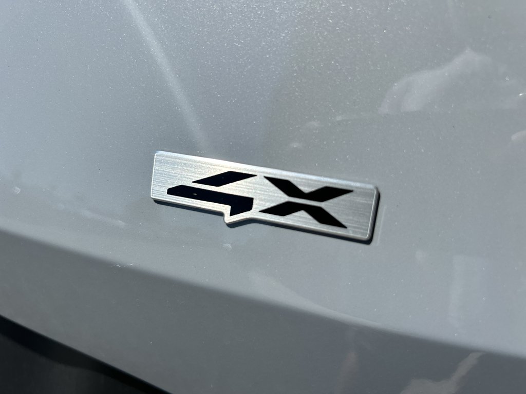 New 2026 Wolf Gray Kia EX image 8