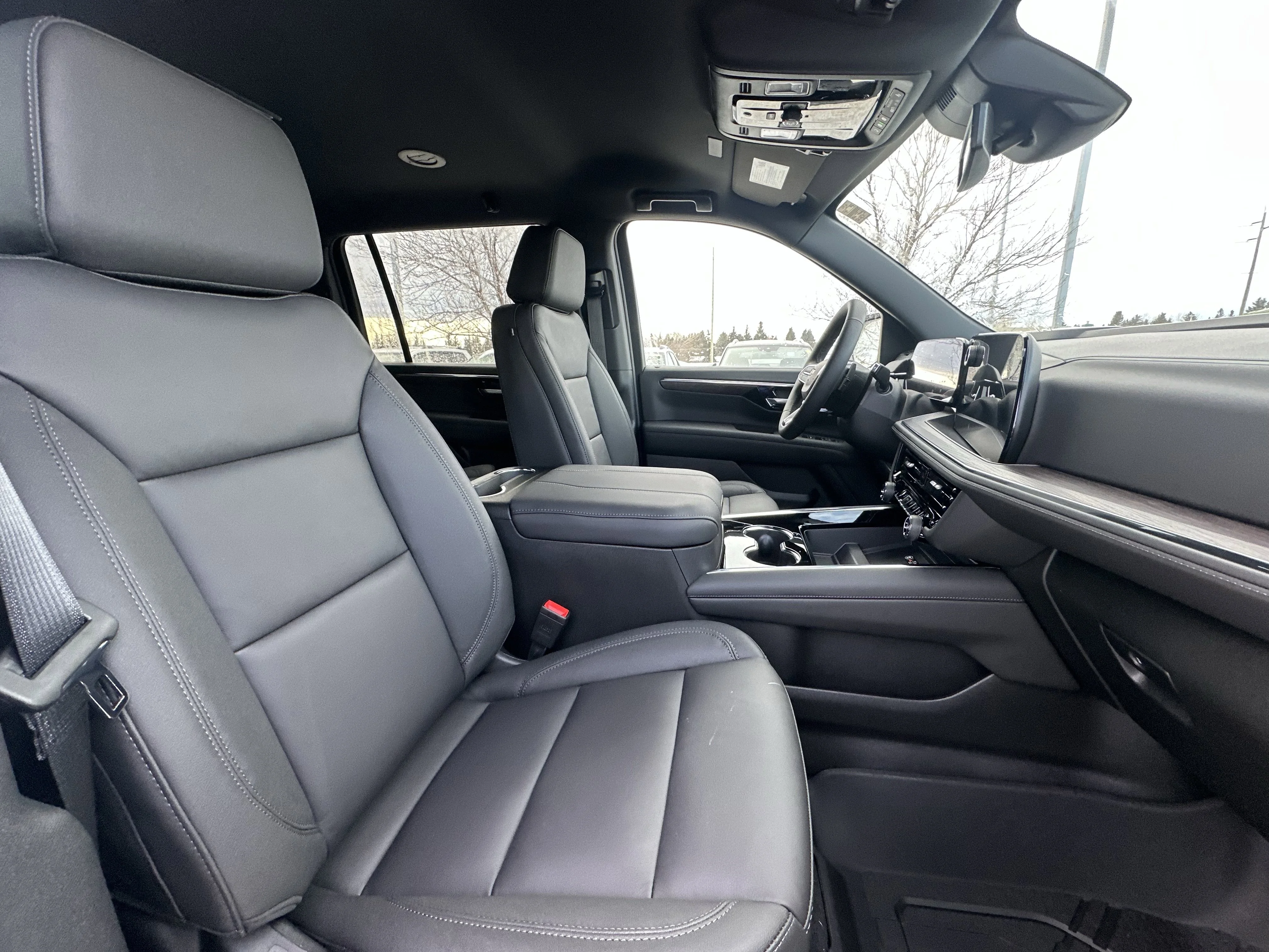 New 2026 Summit White Chevrolet LT image 18