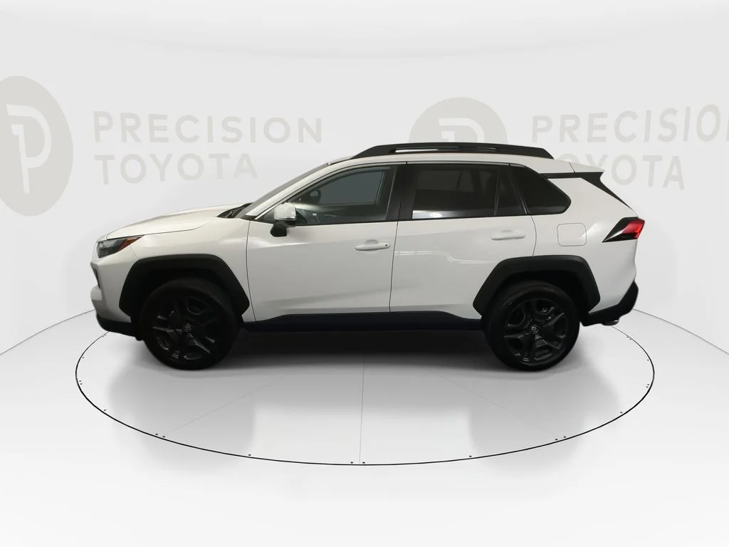 Used 2024 Ice Cap Toyota Adventure image 12