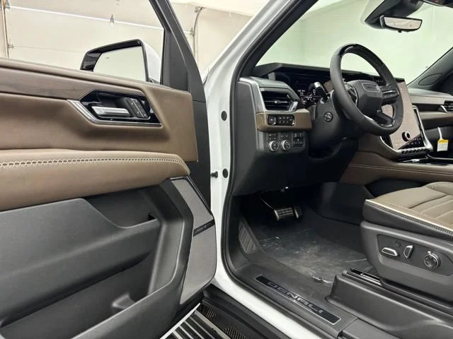 2026 GMC Yukon XL Denali Ultimate - Photo 20