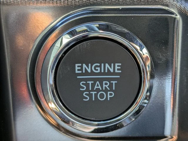 New 2026 Iconic Silver Metallic Ford Lariat® image 29