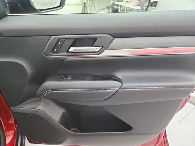Used 2026 Red GMC Elevation image 34