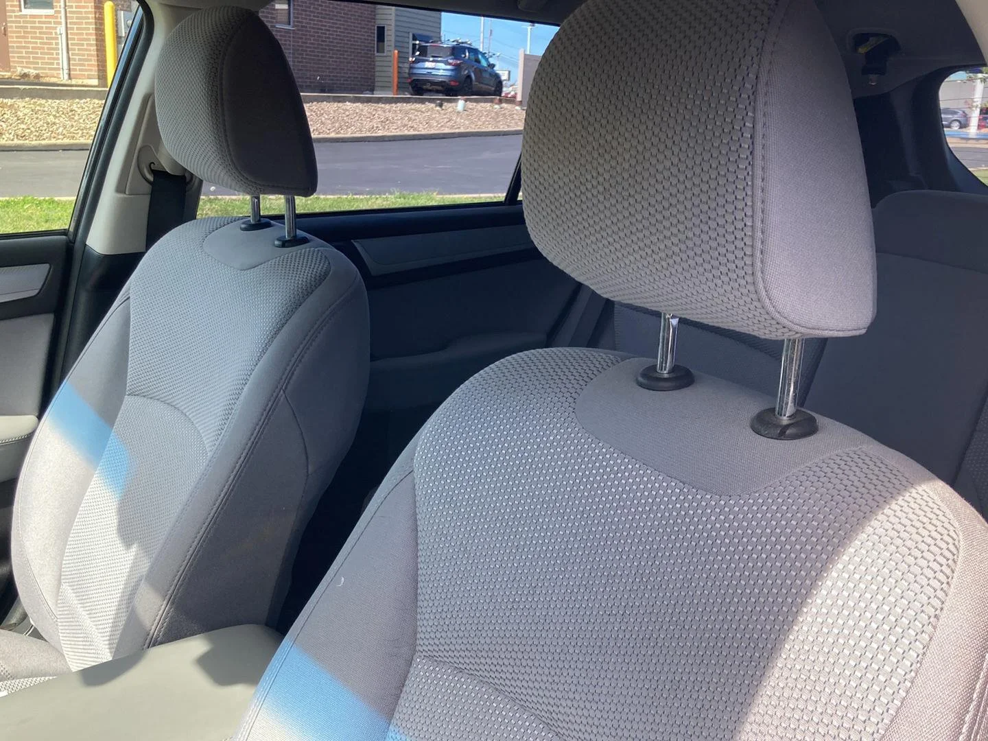 Used 2019 Gy Subaru 2.5I image 13