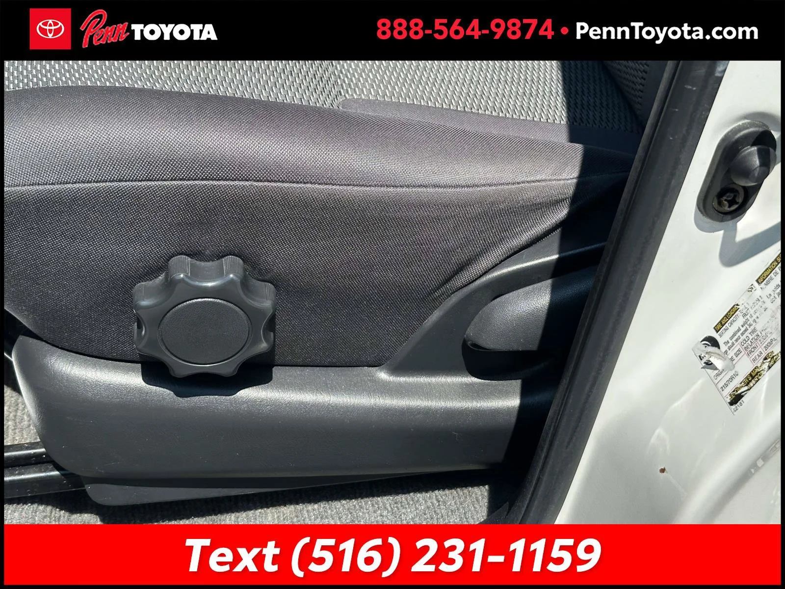 Used 2004 SUPER WHITE Toyota  image 17