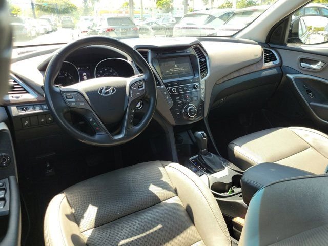 2017 Hyundai Santa Fe SE Ultimate - Photo 12
