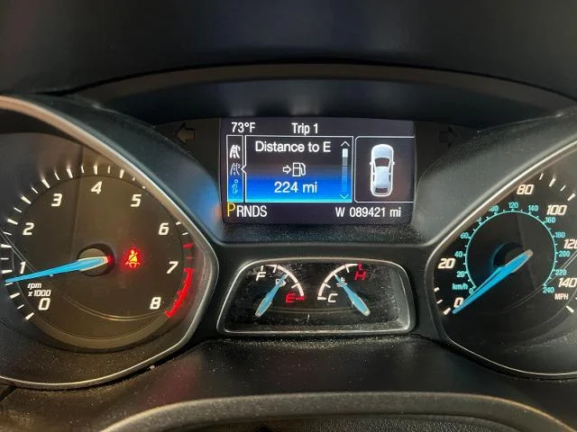 Used 2014 Ruby Red Tinted Clearcoat Ford  image 5