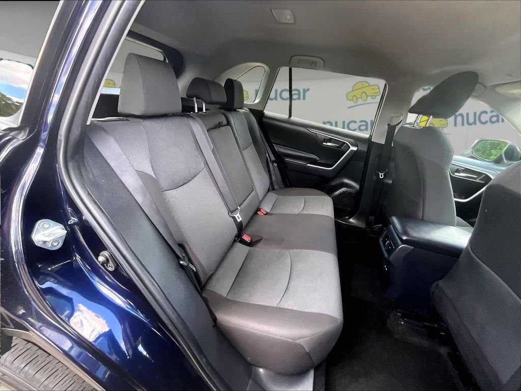 Used 2024  Toyota XLE image 16