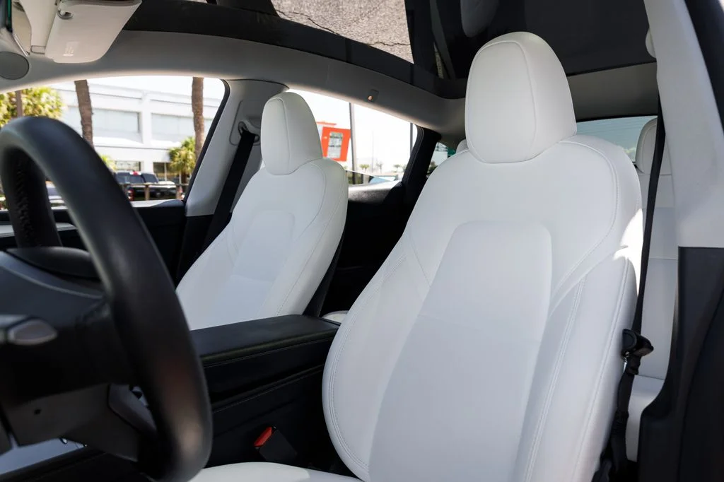 Used 2023  Tesla Long Range image 25