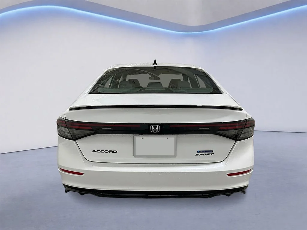 New 2026 Platinum White Pearl Honda Sport-L image 4