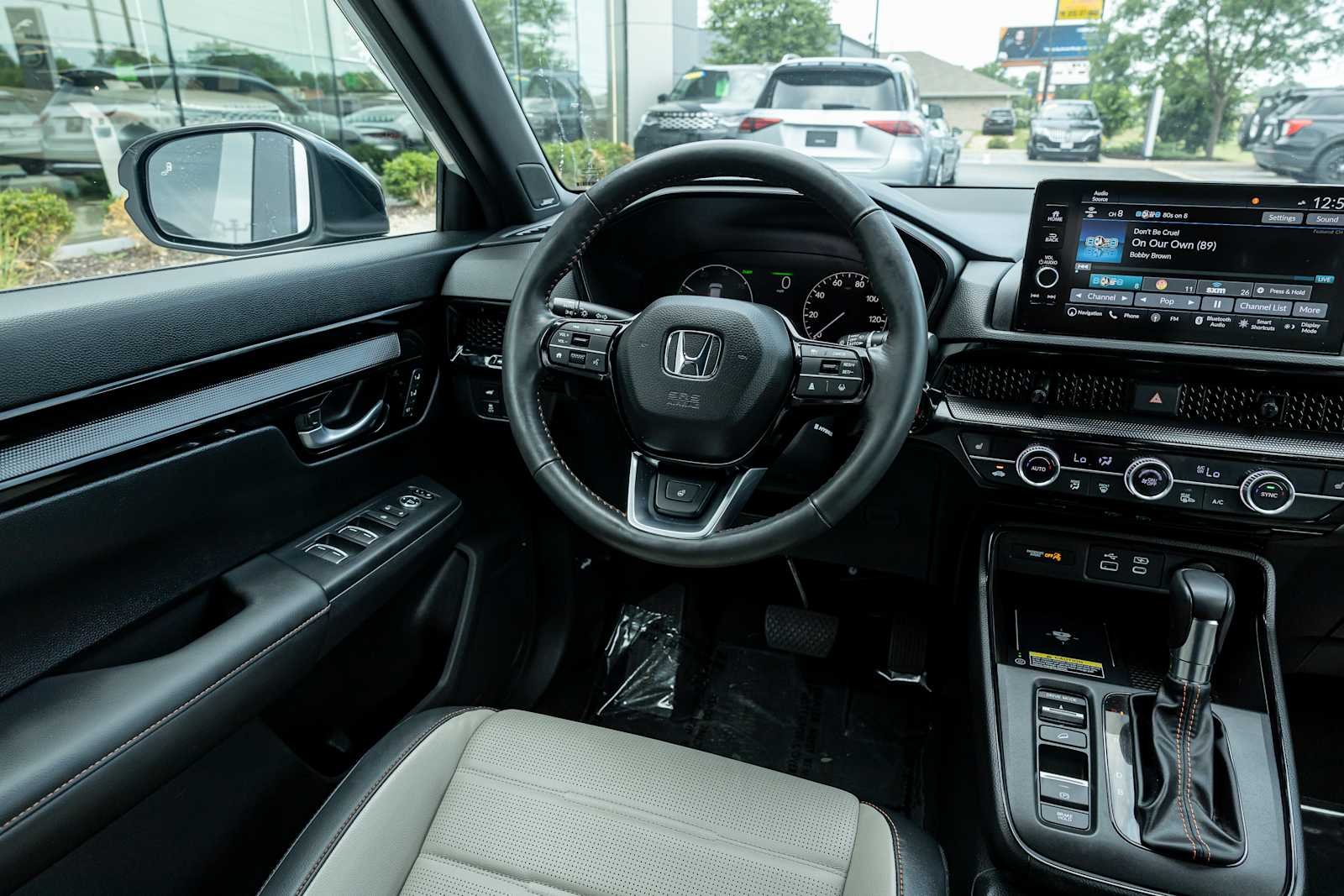 Used 2023 Platinum White Pearl Honda Sport Touring image 10