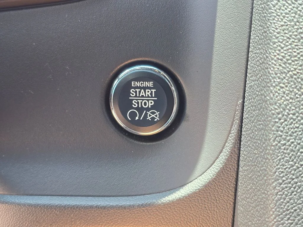 Used 2014 Purple Dodge R/T image 22