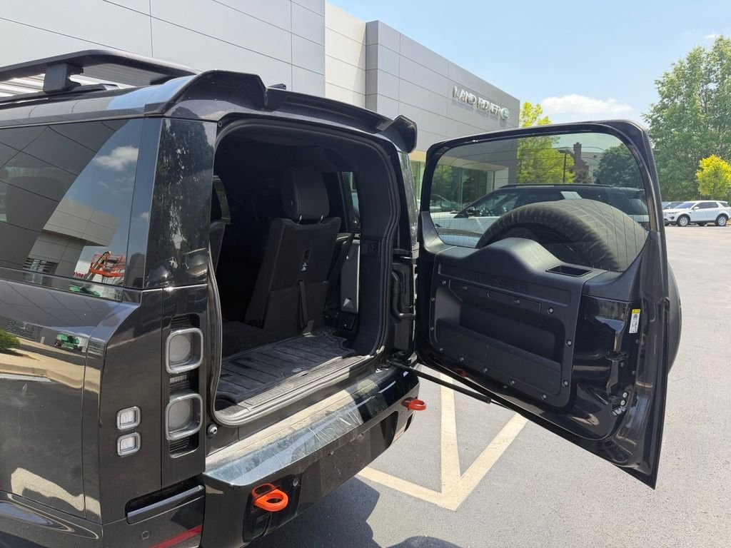 Certified Used 2023 Santorini Black Metallic Land Rover X image 14