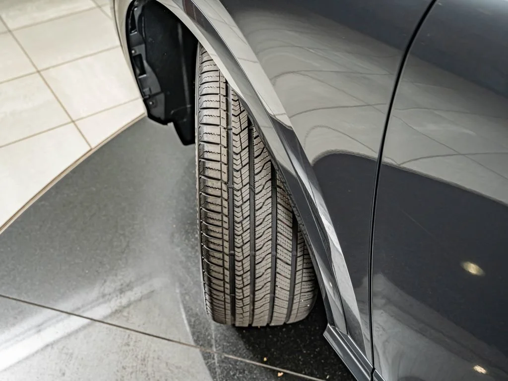 Used 2025 Manhattan Gray Metallic Audi 2.0T Premium Plus image 39