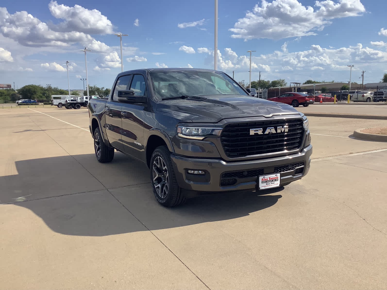 2026 RAM 1500 Laramie - Photo 4
