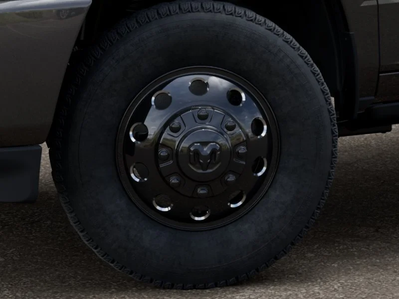 New 2026 Granite Crystal Metallic Clear-Coat Exterior Paint RAM Laramie image 36