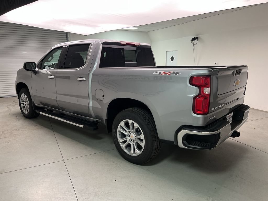 2026 Chevrolet Silverado 1500 LTZ - Photo 6