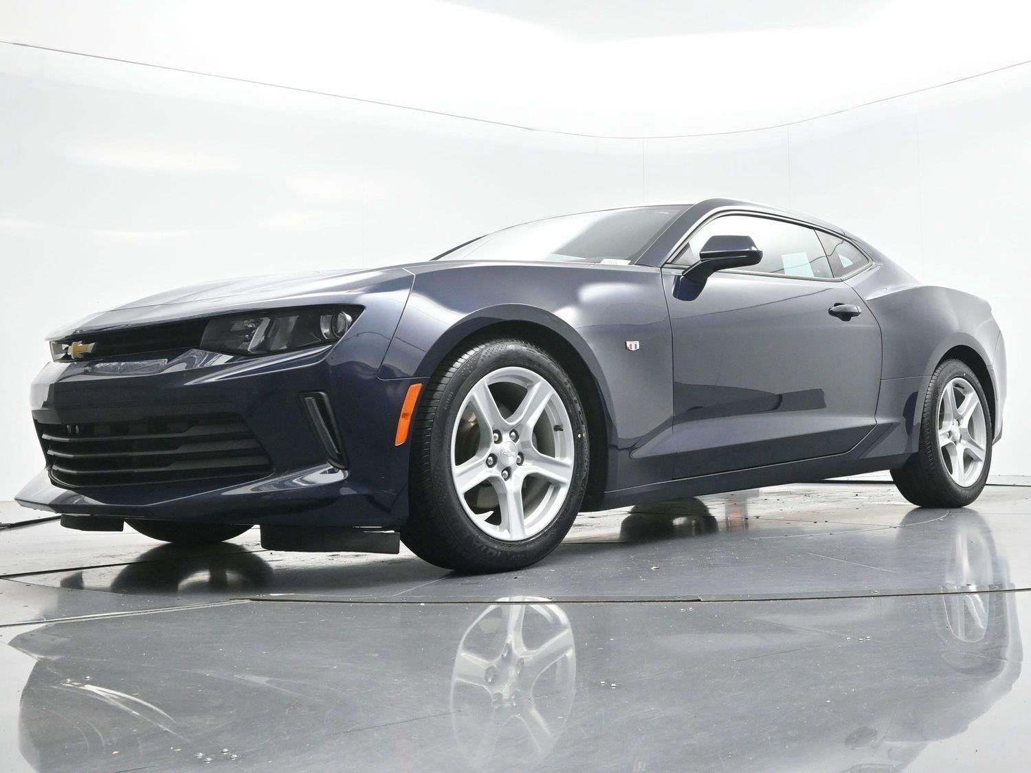 Used 2016 Blue Velvet Metallic Chevrolet 1LT image 46