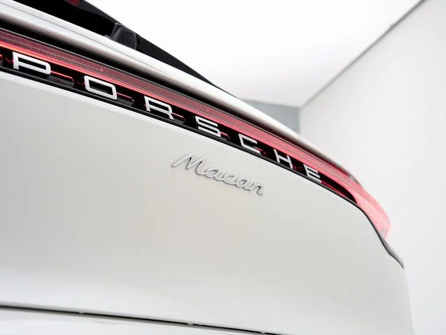 New 2026 White Porsche  image 31