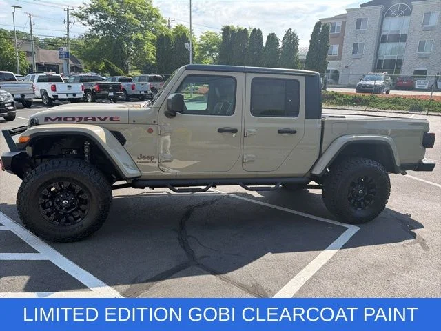 Used 2022 Limited Edition Gobi Clearcoat Jeep Mojave image 4