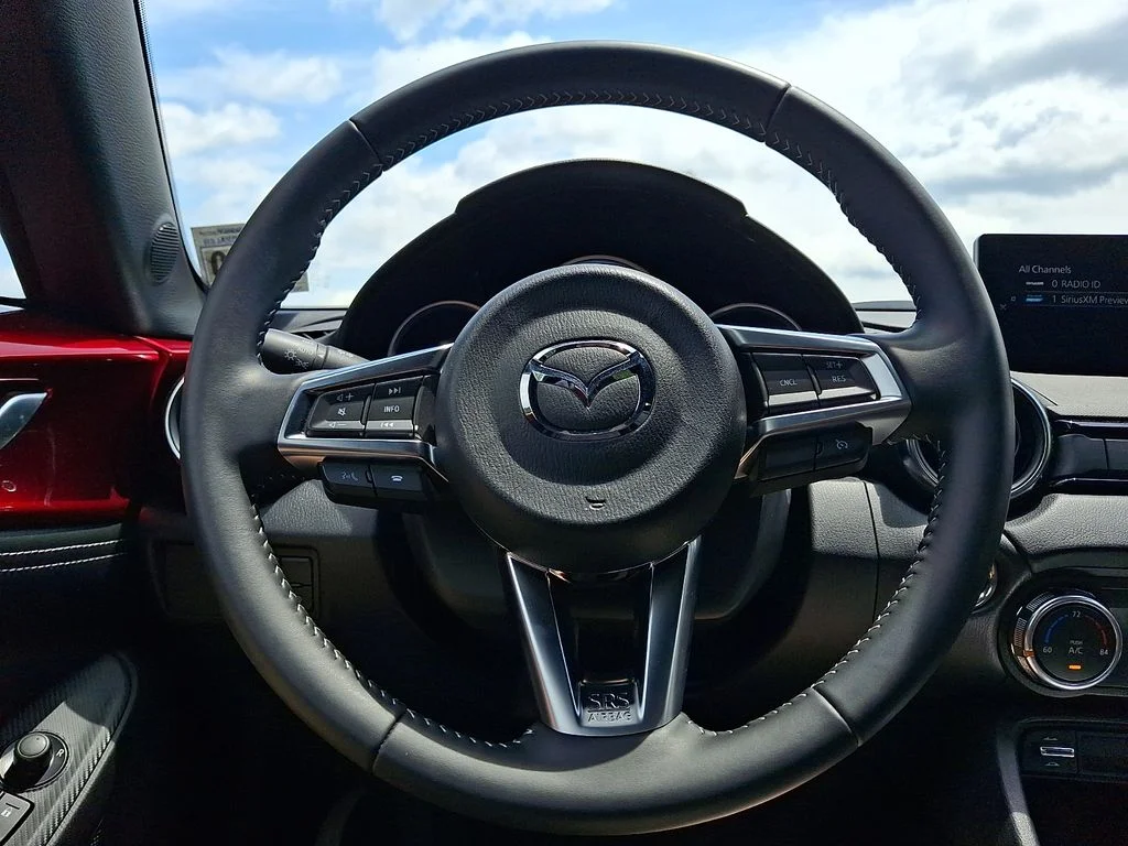 2025 Mazda MX-5 Miata RF Grand Touring - Photo 15