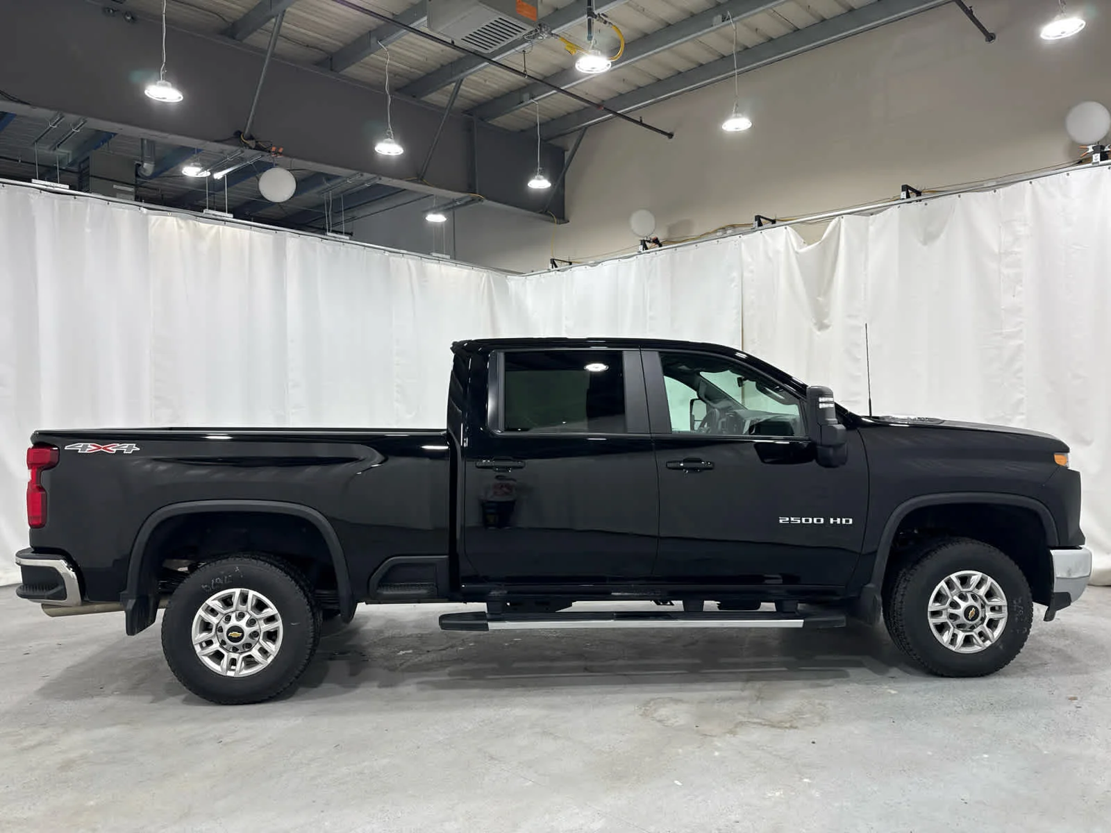 Used 2026 Black Chevrolet LT image 6