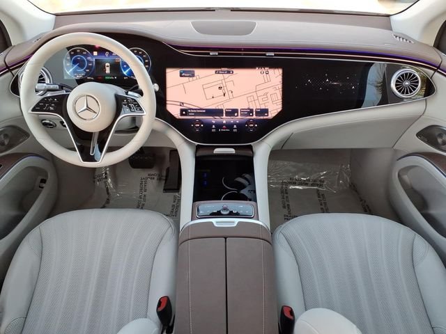 Certified Used 2023 White Mercedes-Benz 580 image 4