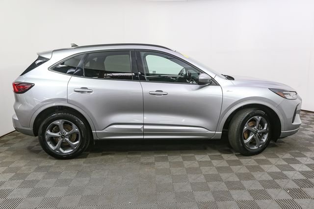 Used 2023 Silver Ford ST-Line Select image 13