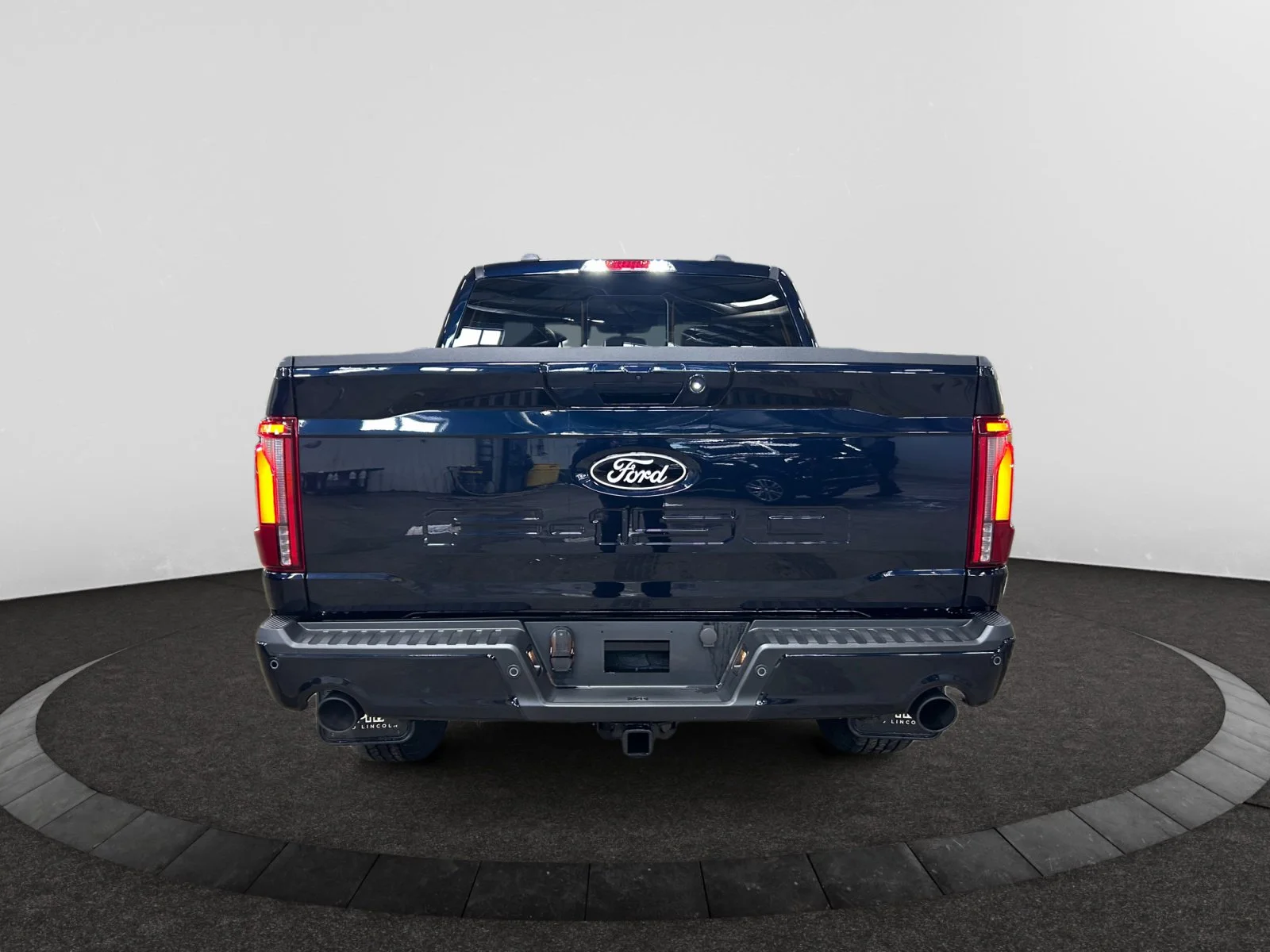 New 2026 Antimatter Blue Metallic Ford Lariat image 4