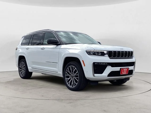 New 2026 Bright White Clearcoat Jeep L SUMMIT 4X4 image 8